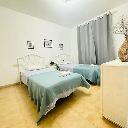 Apartment The Enchanted Bay, & Sea Los Cristianos (Tenerife)