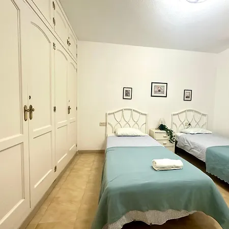 Apartament The Enchanted Bay, & Sea Los Cristianos (Tenerife)