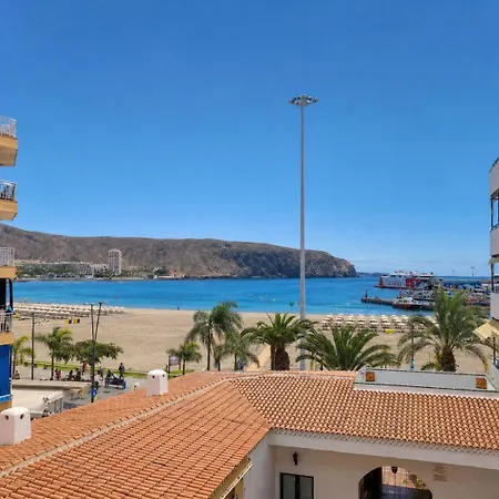 The Enchanted Bay, & Sea لوس كريستيانوس
